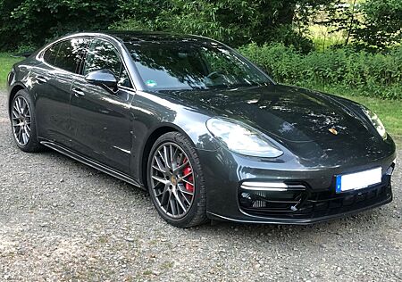 Porsche Panamera GTS INNO PANO PDCC MATRIX HEADUP VOLL!