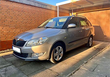 Skoda Fabia 1.2l TSI DSG 77kW Fresh Combi Fresh