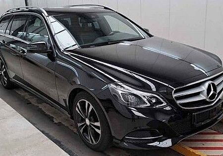 Mercedes-Benz E 220 E -Klasse T-Modell BlueTec