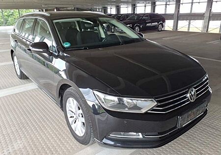 VW Passat Variant Volkswagen PASSAT 2.0 TDI VARIANT COMFORTLINE BUSINESS 1 Hd