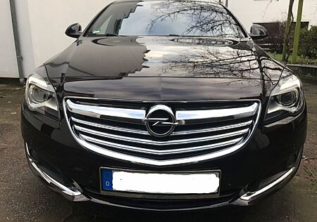 Opel Insignia 2.0 ECOTEC DI T 4x4 Innovation Auto...