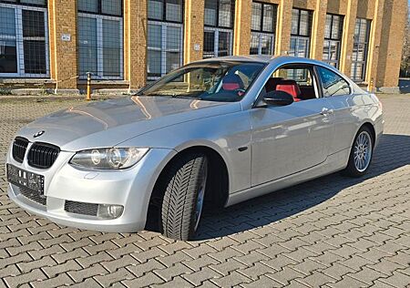 BMW 325i Coupé -