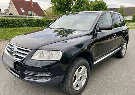 VW Touareg Volkswagen 2.5 R5 TDI Tiptronic Standard