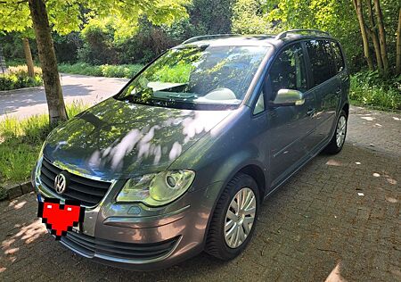 VW Touran Volkswagen 1.6 -
