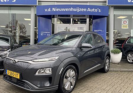 Hyundai Kona EV Fashion 64 kWh Navigatie | BTW auto | Ca
