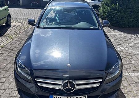 Mercedes-Benz C 200 d T Autom. -