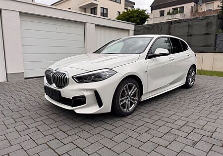 BMW 118 i M Sport/17Z/HUD/AHK/KAMERA/HiFi/L-HZ