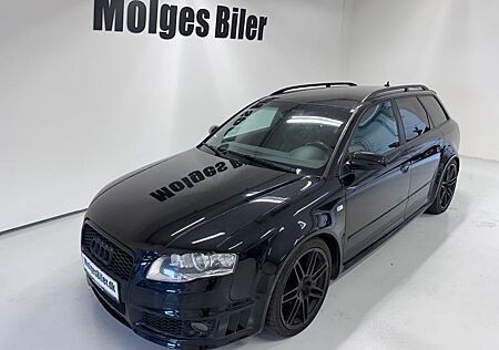 Audi RS4 4.2 quattro Avant