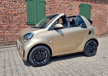 Smart CABR. EQ  AQUAVANILLA*22KW*BRABUS*LED*EXCLU*14TK