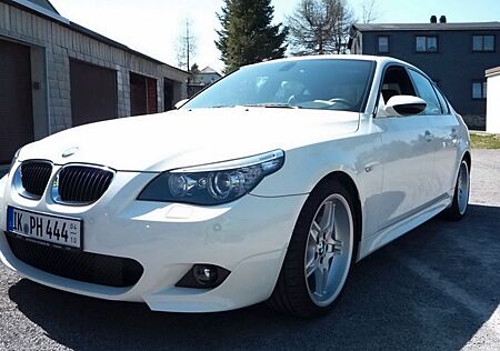 BMW 525i -
