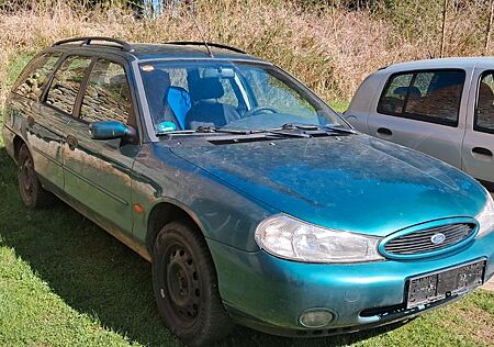 Ford Mondeo 1.8 16V Turnier MK.2 Bastler