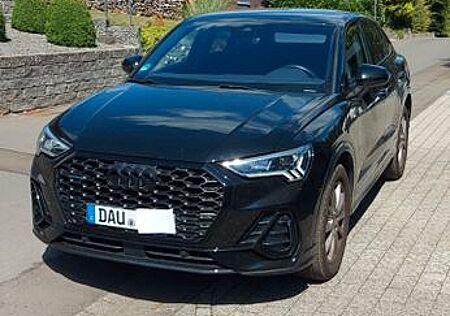 Audi Q3 45 TFSI quattro S Line