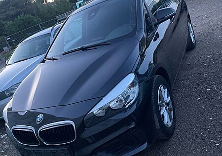 BMW 2er Active Tourer 216 Gran Tourer 216d 2016 bj