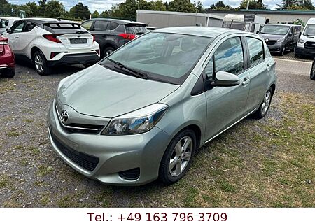 Toyota Yaris Life