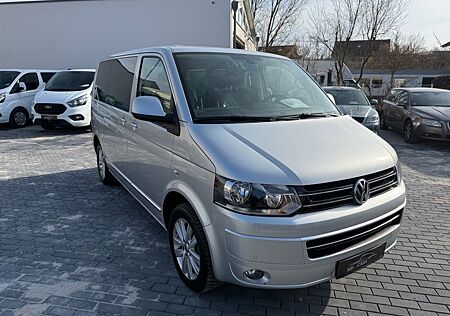 VW T6 Multivan Volkswagen Highline*NAVI*AUTO*7-SITZER*STAND