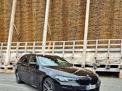 BMW 530 e M Sport Touring Laser ACC Soft Close