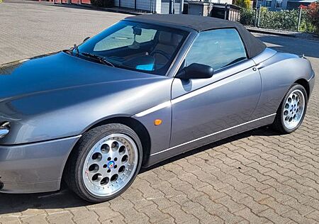 Alfa Romeo Spider 3.0 V6 -