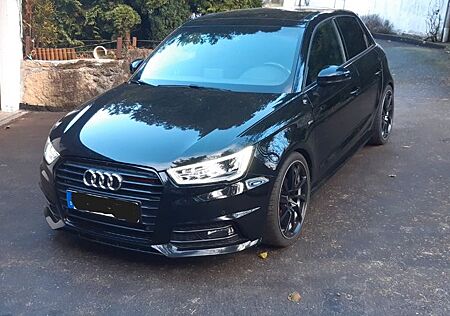 Audi A1 1.4 TFSI Sportback S- Line