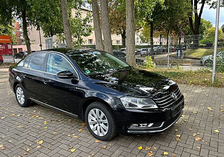 VW Passat Volkswagen Lim. 1.4 Comfortline BlueMotion