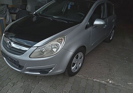 Opel Corsa D Edition