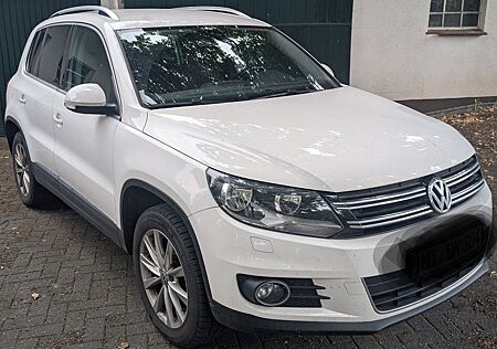 VW Tiguan Volkswagen 2.0 TDI DSG 4MOTION Track & Style Tra...