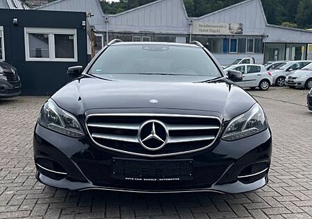 Mercedes-Benz E 350 T- BlueTec Avantgarde 4Matic*Schiebedach