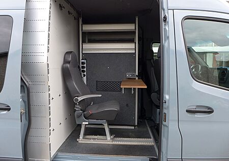 Mercedes-Benz Sprinter 316 CDI hoch lang Kamera Klima Regale