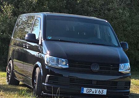 VW T6 Multivan Volkswagen ,Top Zustand, wenig KM,