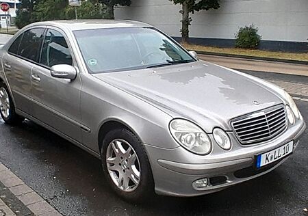 Mercedes-Benz 200 E200 NGT