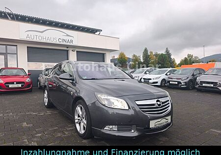 Opel Insignia A Sports Tourer 4x4 OPC-Line*Navi*Xenon