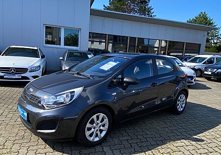 Kia Rio 1.2 Dream Team 1-Hand / Klimaanlage/ 5.türig