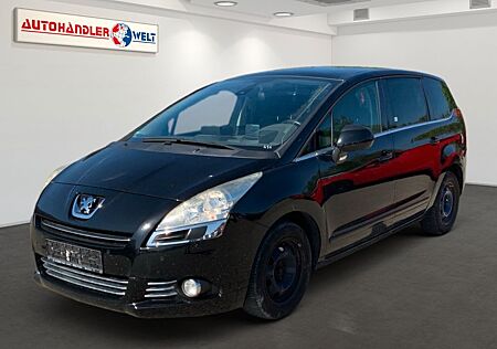 Peugeot 5008 2.0 HDi Platinum 7-Sitzer AAC BT Navi PDC