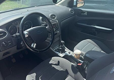 Ford Focus 1,8 Style+ Style+