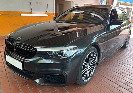 BMW 520 dA M Sport Paket / Pano/LED/360