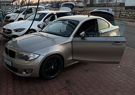 BMW 120i Coupé -