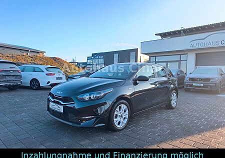 Kia Cee'd Ceed Vision*1.Hand*Navi*Kamera*ACC-Tempom*Sitzhz
