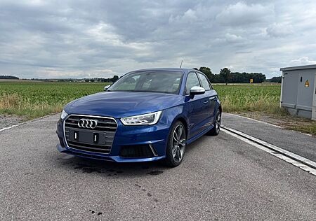 Audi S1 2.0 TFSI quattro Sportback -