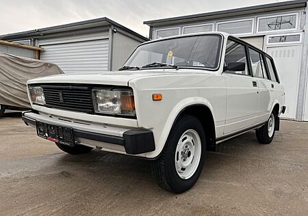 Lada 2104