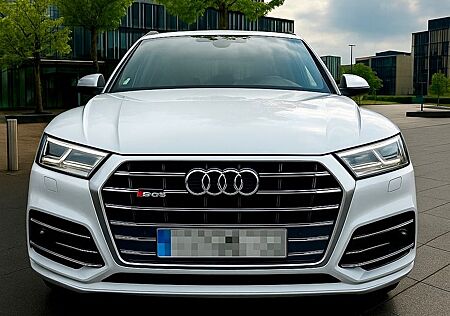 Audi SQ5 STANDHEIZUNG/21Z/MATRIX/SHZ/HUD/AHK/MASSAGE