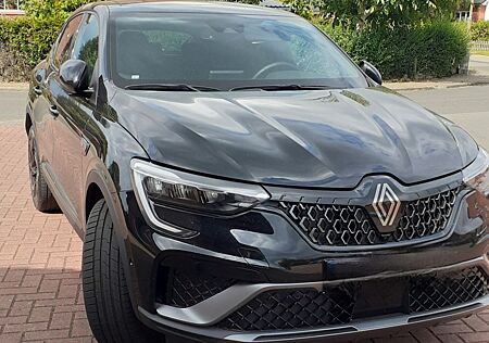 Renault Arkana Esprit Alpine 1.6 E-TECH Hybrid 145 e)