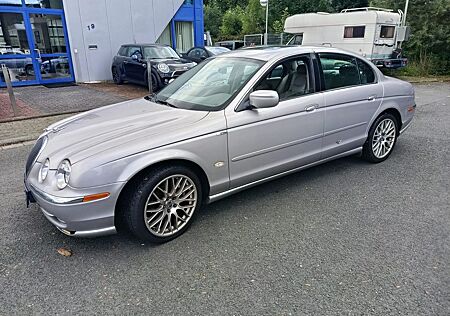 Jaguar S-Type 3.0 V6
