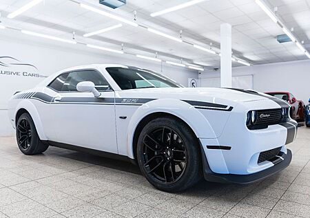 Dodge Challenger 6.4L R/T SCAT PACK WIDEBODY