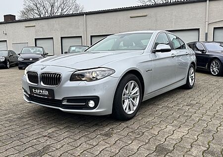 BMW 520 i / Navi / MFL / Xenon / Car Play /