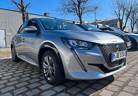 Peugeot e-208 3D-Navi Kamera Top Zustand (Car Garantie)