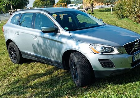 Volvo XC 60 XC60 D5 AWD Momentum