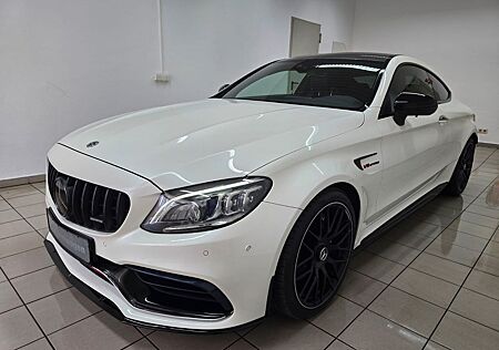Mercedes-Benz C 63 AMG Coupe 4.0 V8 Night Pano Virtual SportAG