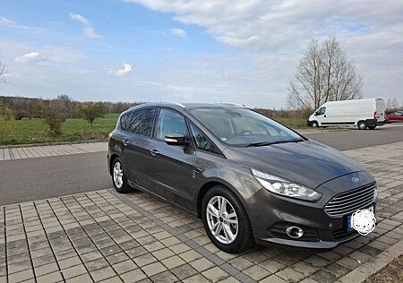 Ford S-Max 2,0 TDCi 110kW Trend PowerShift Trend