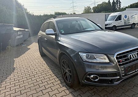 Audi SQ5 3.0 TDI competition quattro 1.Hand