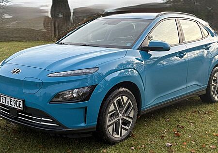 Hyundai Kona Elektro ELEKTRO Select100kW - sehr gepflegt