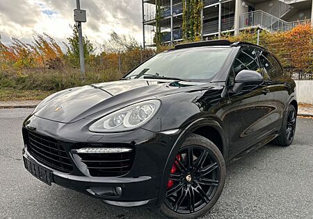 Porsche Cayenne Turbo Sport Design Burmester Pano AHK